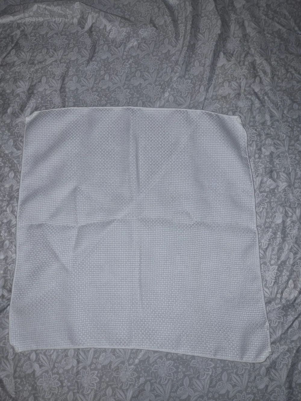 White Textured Cloth Napkins - Set of 4